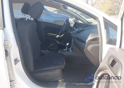 2018 Ford Fiesta Se z USA, uszkodzony, nr VIN 3FADP4BJ0JM135980
